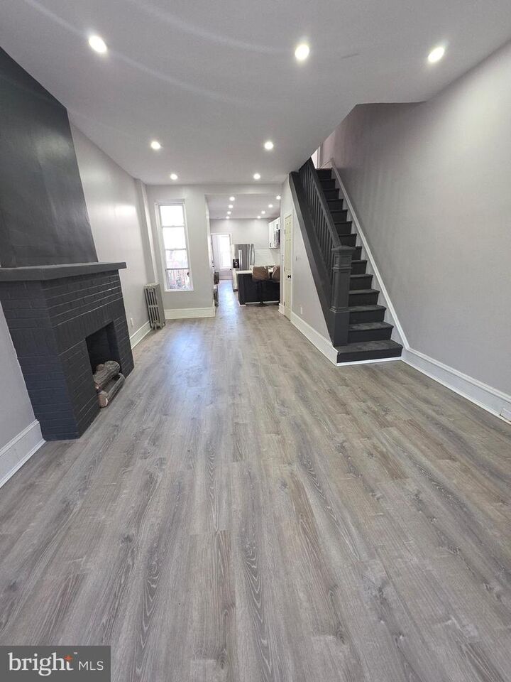 Property Photo: 306 S 10th Street PA 19602