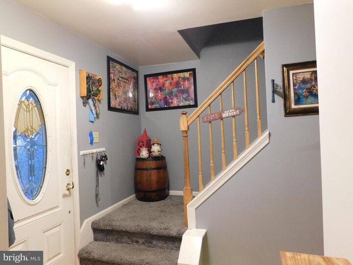 Property Photo: 7 Hawthorn Way NJ 08312