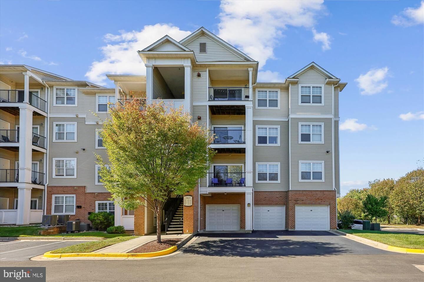 Property Photo: 19619 Galway Bay Circle 203 MD 20874