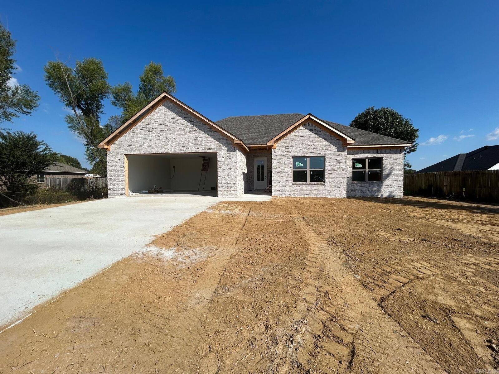 Property Photo: 13 Hummingbird Drive AR 72173