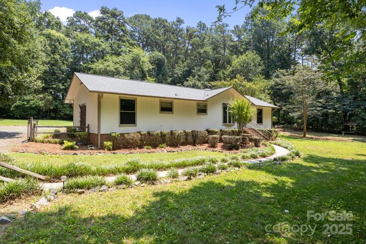 Property Photo:  12538 Sam Furr Road  NC 28146 