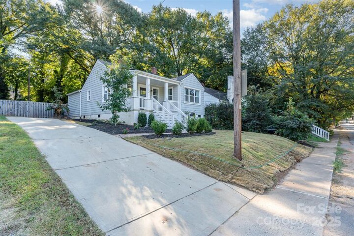 Property Photo: 3112 Rush Avenue NC 28208