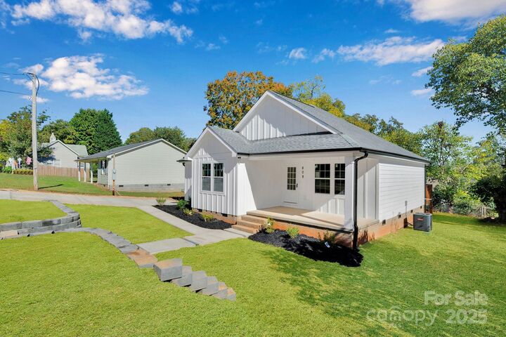Property Photo:  808 3rd Street  NC 28086