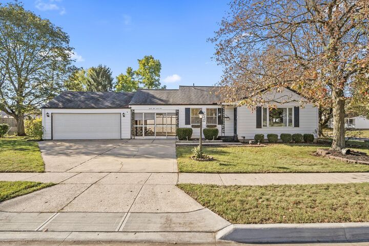 3941 Ardath Road  Columbus OH 43228 photo