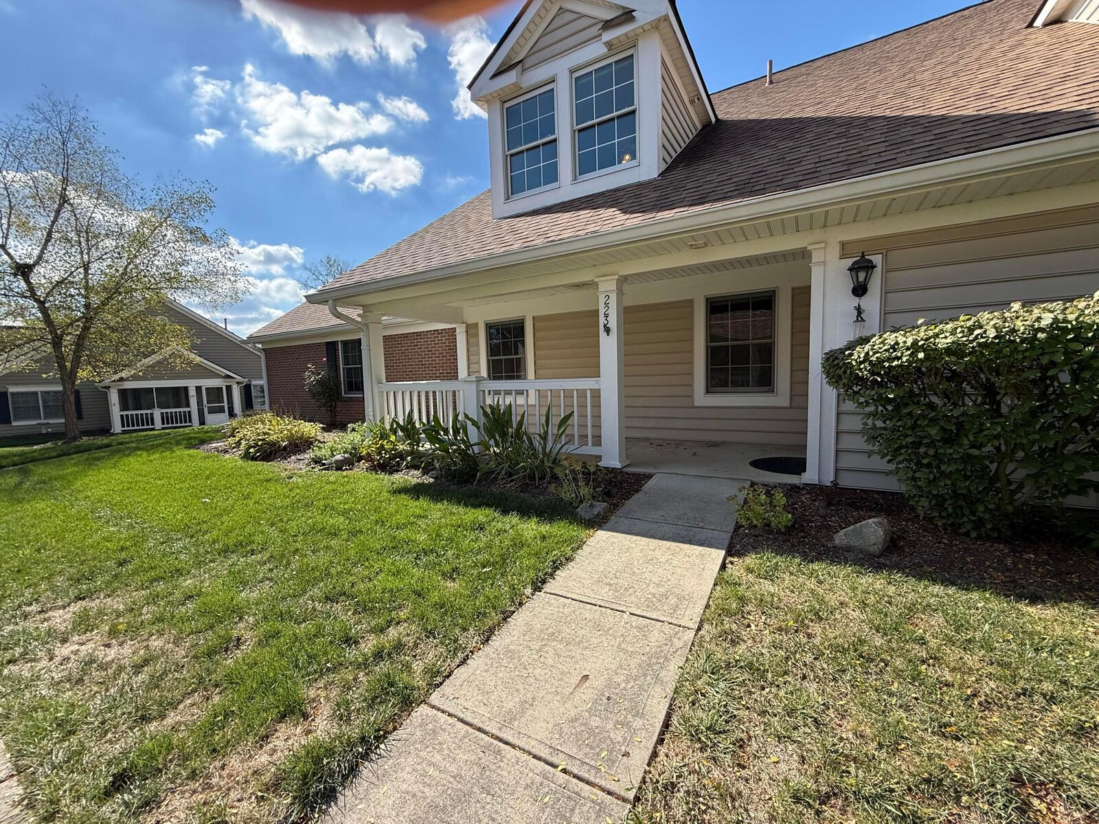 Property Photo: 223 Dogwood Lane OH 43082