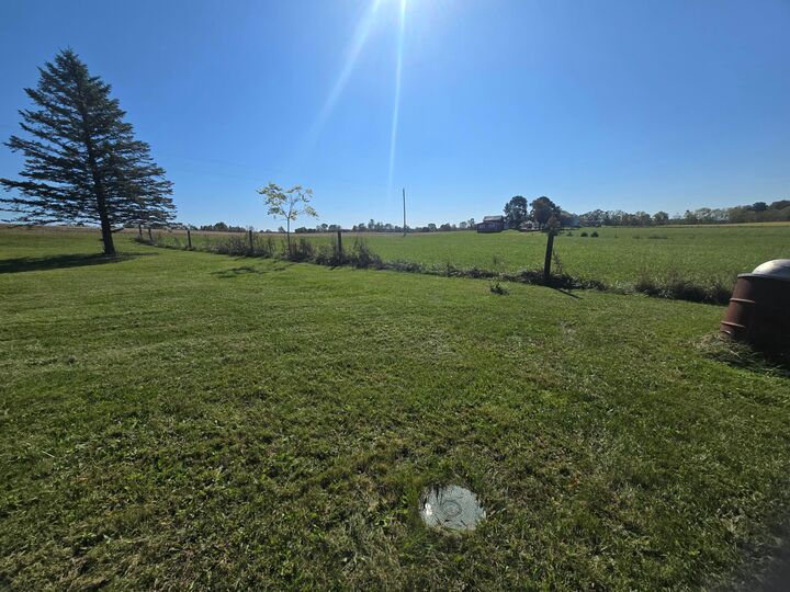 Property Photo: 11025 Heigle SW Road OH 43154