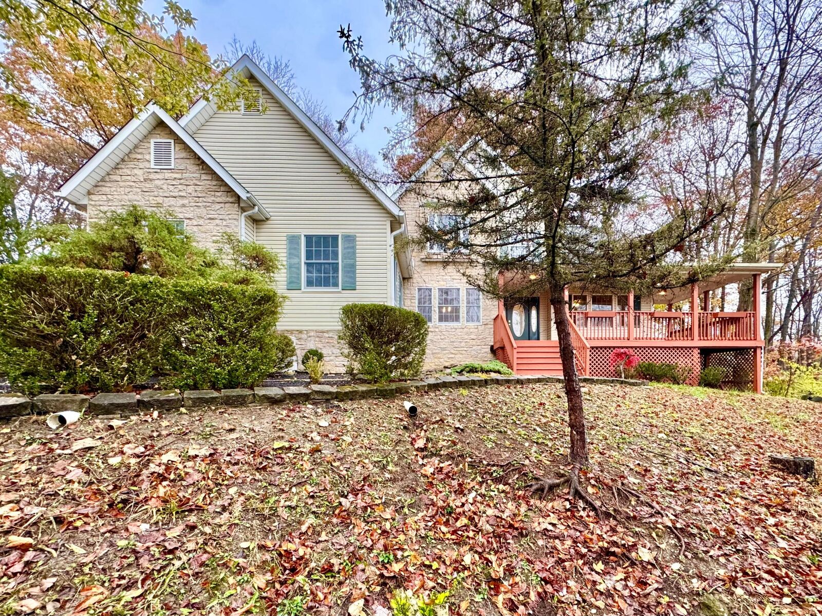 Property Photo:  4251 Alward SW Road  OH 43062 