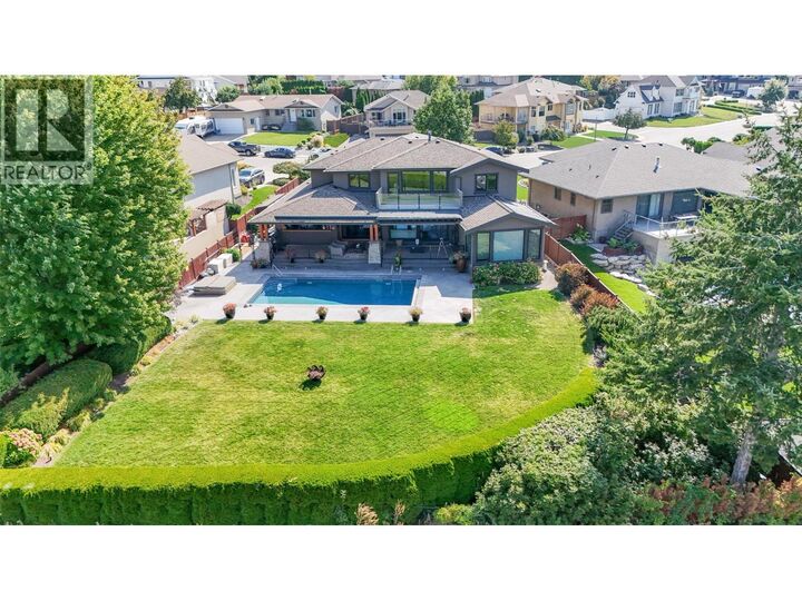 Photo de la propriété:  137 Westview Drive  BC V2A 7V9