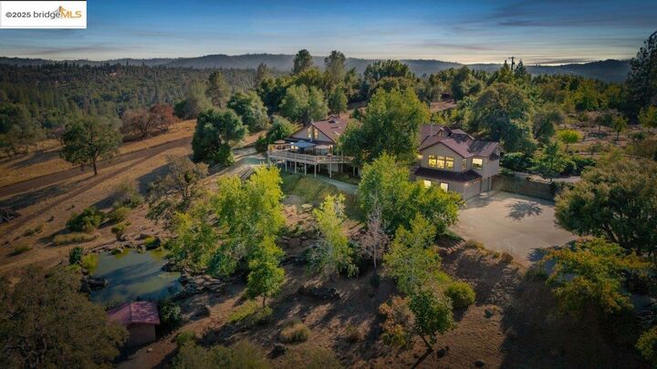 13700 Clements Rd  Groveland CA 95321 photo