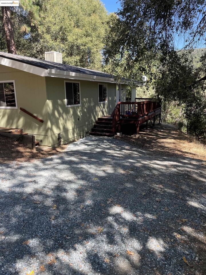 Property Photo: 21818 Fallview Dr CA 95370