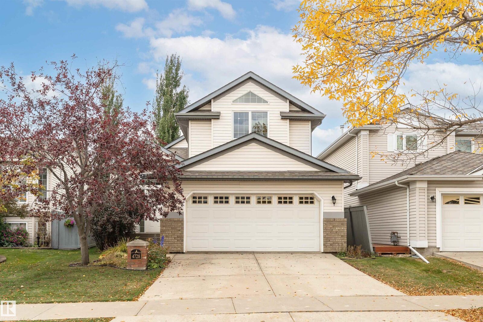 Property Photo:  4728 188 Street NW  AB T6M 2S2 
