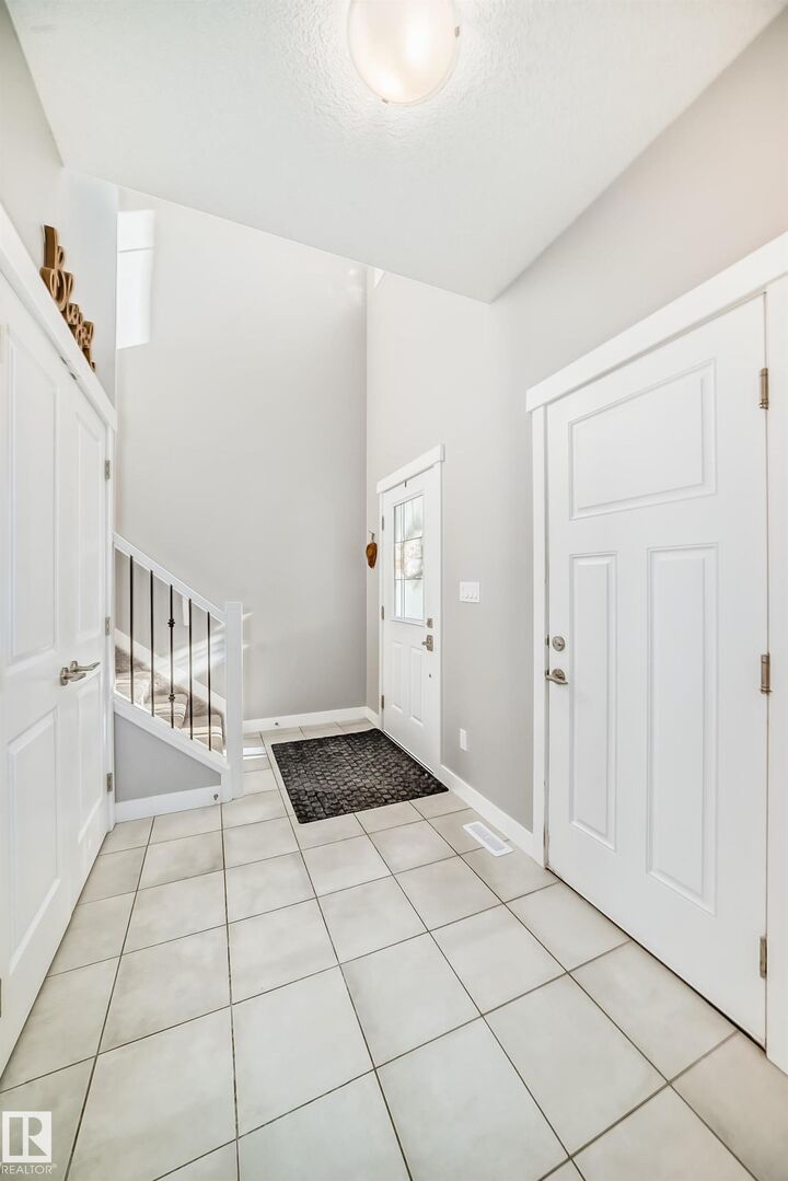Property Photo: 54 Redding Way AB T8L 0S7