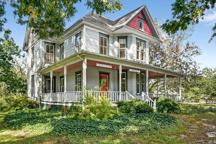 Property Photo: 11 Parker St VA 23417