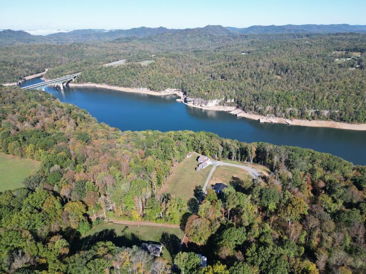 Property Photo: 105 Buena Vista Dr WV 26679