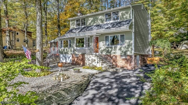 51 Lakeside Dr  Vernon Twp. NJ 07422 photo
