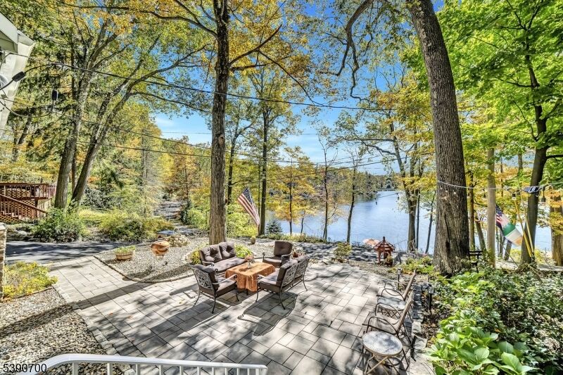 Property Photo: 51 Lakeside Dr NJ 07422