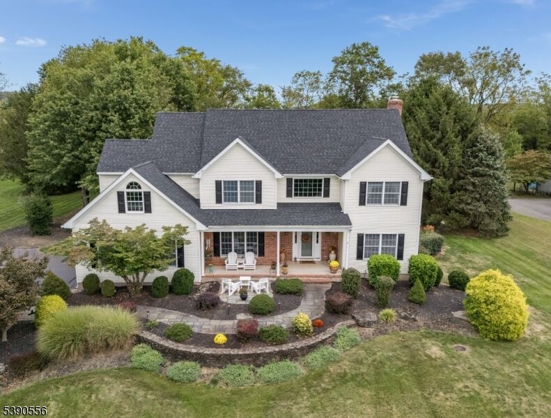 Property Photo:  6 Cheshire Ct  NJ 08833 