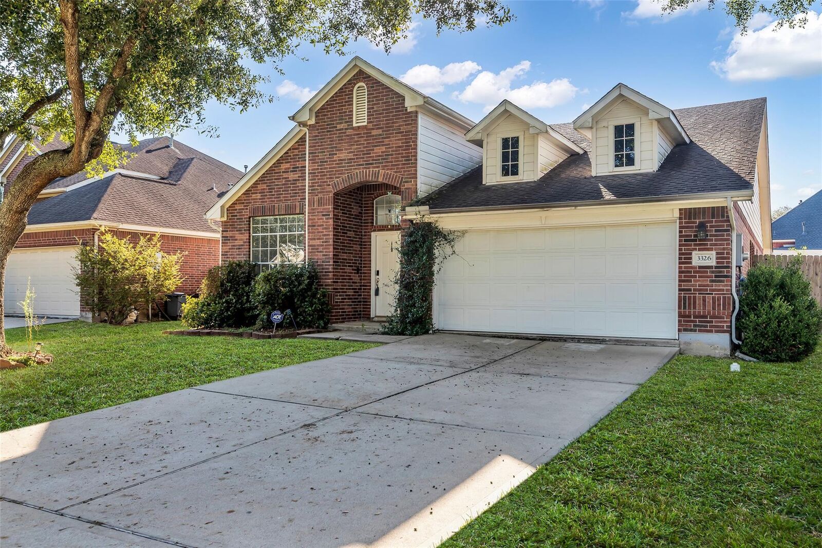 Property Photo: 3326 Pebble Beach Lane TX 77584