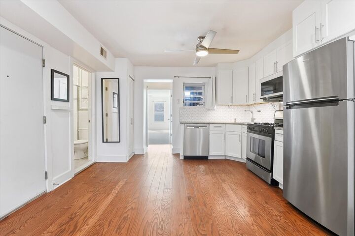 Property Photo: 281 4th St 3 NJ 07302