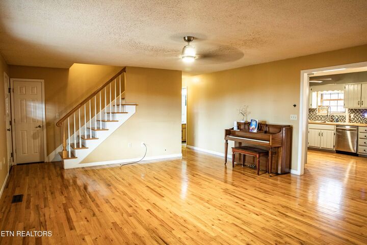 Property Photo:  306 Mountain Rd  TN 37825 