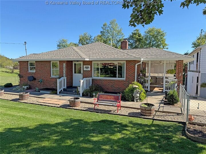 3005 Mount Vernon Road  Hurricane WV 25526 photo