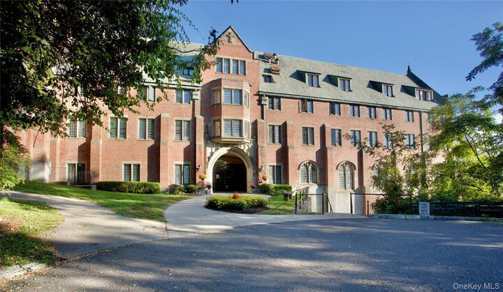 Property Photo: 305 Chateau Rive Street 305 NY 10566