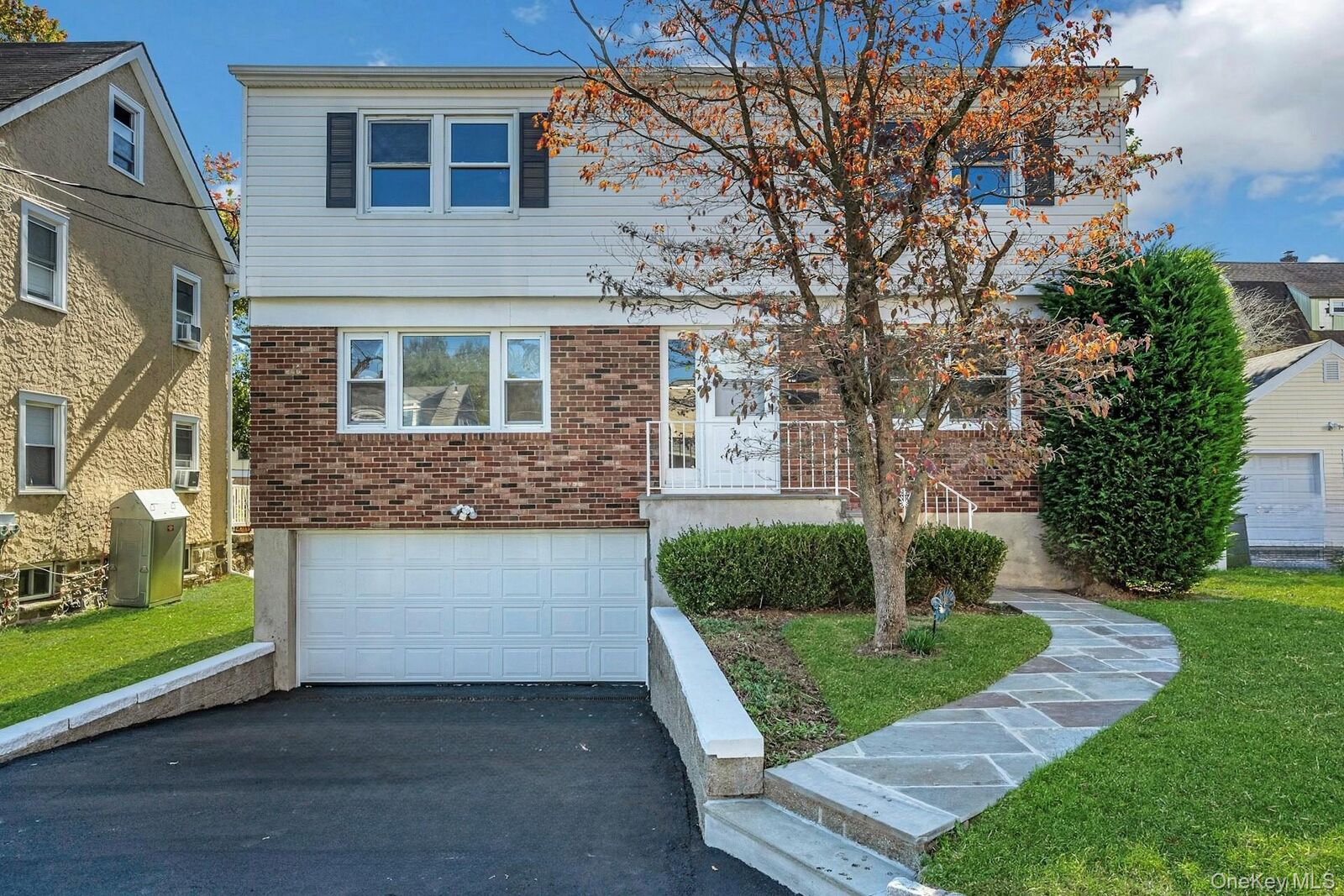 Property Photo:  105 Bradford Street 1  NY 10528 