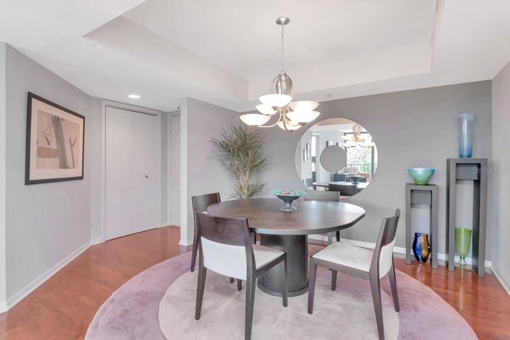 Property Photo: 3211 W Swann Avenue 410 FL 33609