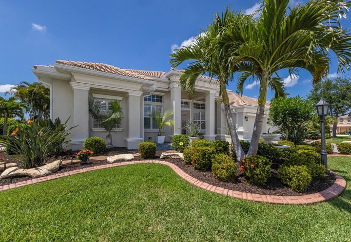 Property Photo: 7031 Scrub Jay Drive FL 34241