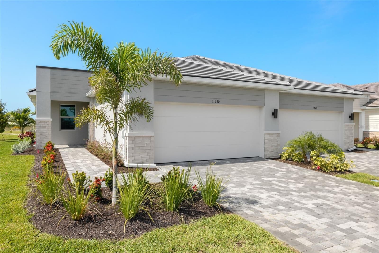 Property Photo: 11857 Boundless Terrace FL 34293