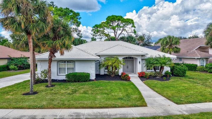 Property Photo:  2104 Tocobaga Lane  FL 34275 