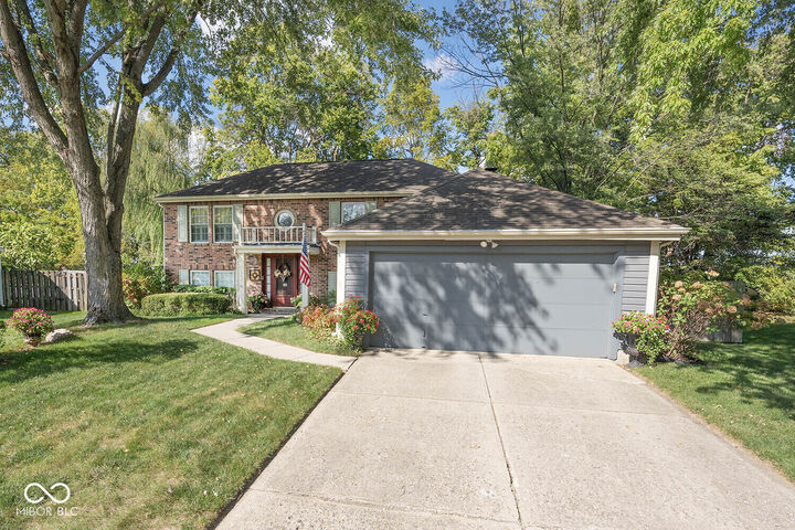 Property Photo: 1572 Hunters Lane IN 46142