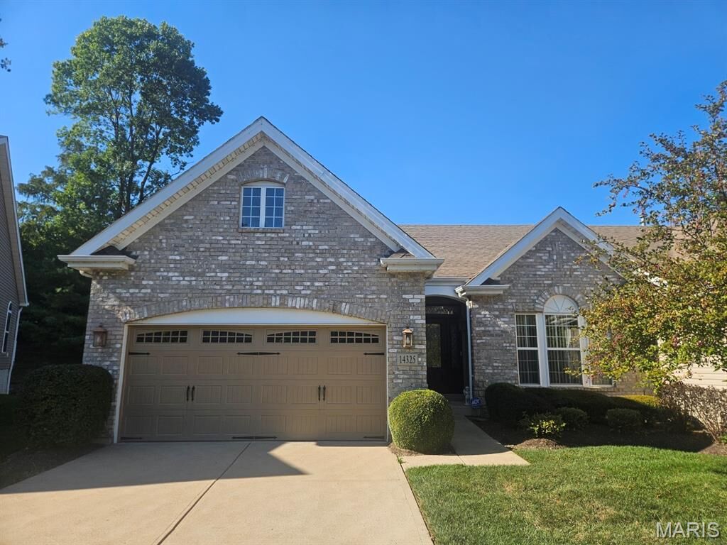 Property Photo:  14325 Gatwick Court  MO 63017 