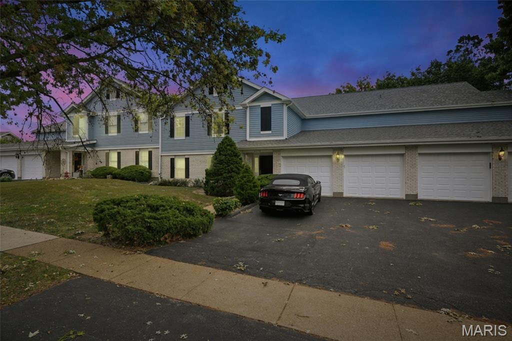 Property Photo:  4248 Kingbolt Boulevard  MO 63129 