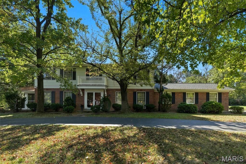 Property Photo: 13256 Pebble Ridge Drive MO 63141