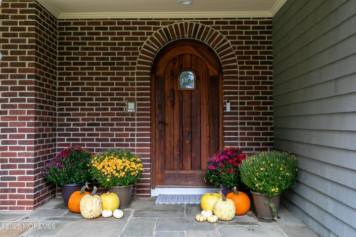 71 Bellevue Avenue  Rumson NJ 07760 photo