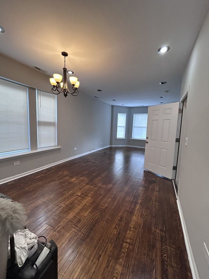 Property Photo:  7139 S Parnell Avenue  IL 60621 