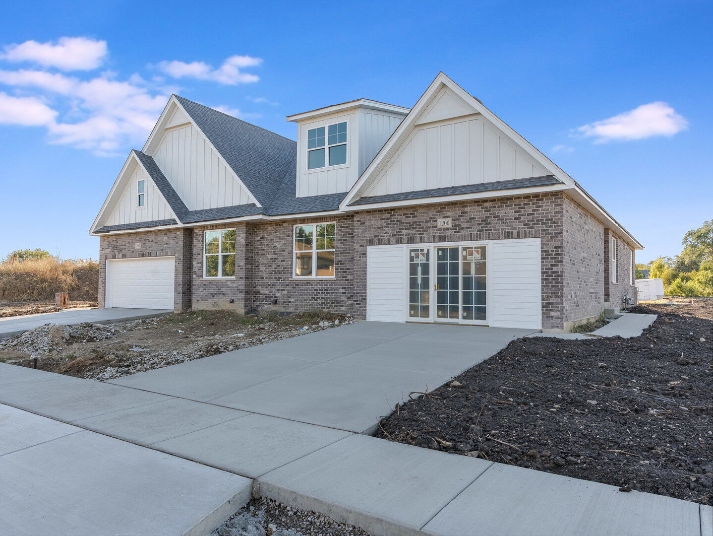 Property Photo:  1236 Prairie Lane 5-B  IL 60439 