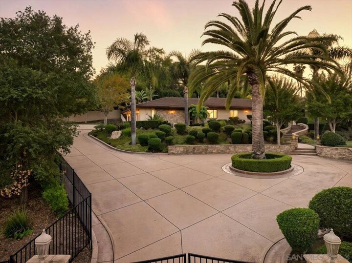 2927 Circle Drive  Escondido CA 92029 photo