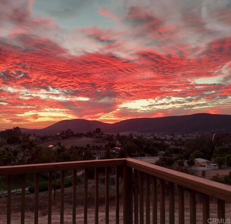 Property Photo:  1320 Richland Rd  CA 92069 