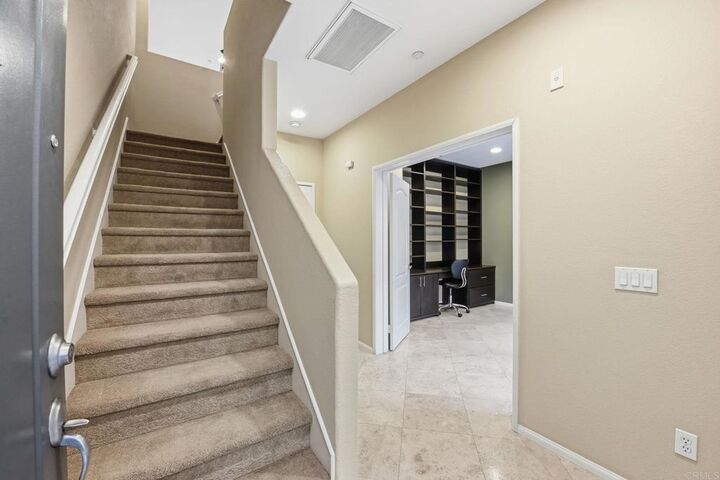 Property Photo:  16926 Vasquez Way 86  CA 92127 