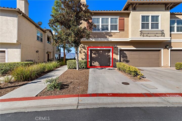 Property Photo:  15643 Vista Way 100  CA 92532