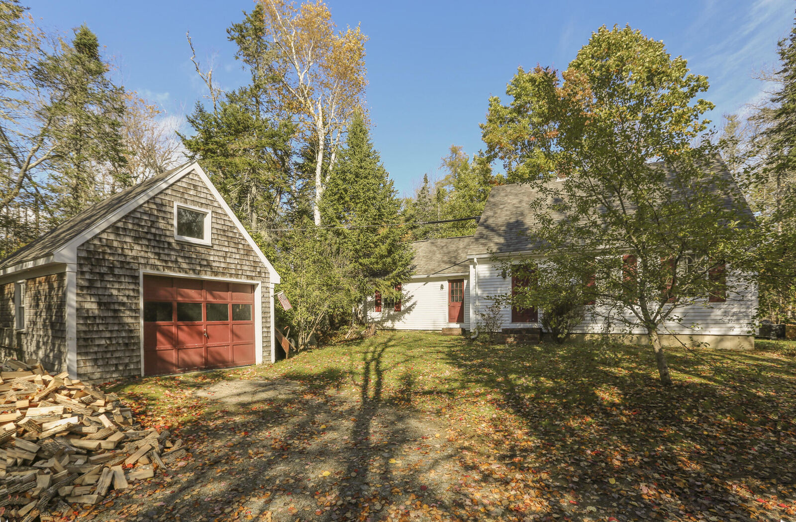 Property Photo:  8 Clipper Lane  ME 04981