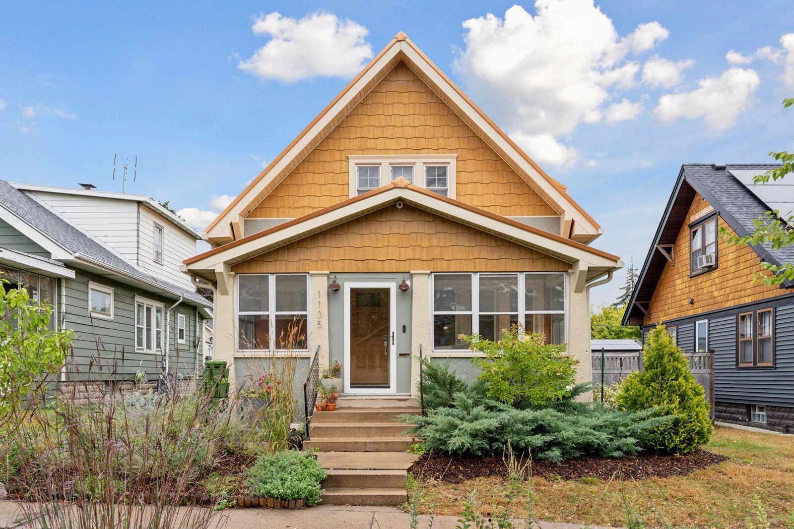 Property Photo: 1135 Charles Avenue MN 55104