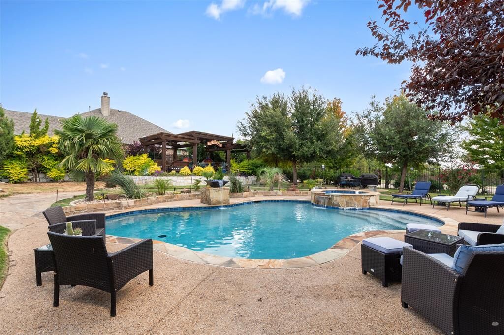 Property Photo: 3027 Barton Springs Lane TX 75087
