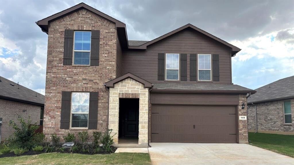 Property Photo:  148 Chestnut Terrace  TX 76023