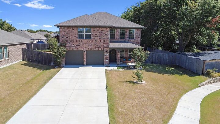 Property Photo:  2609 Breccia Drive  TX 76108