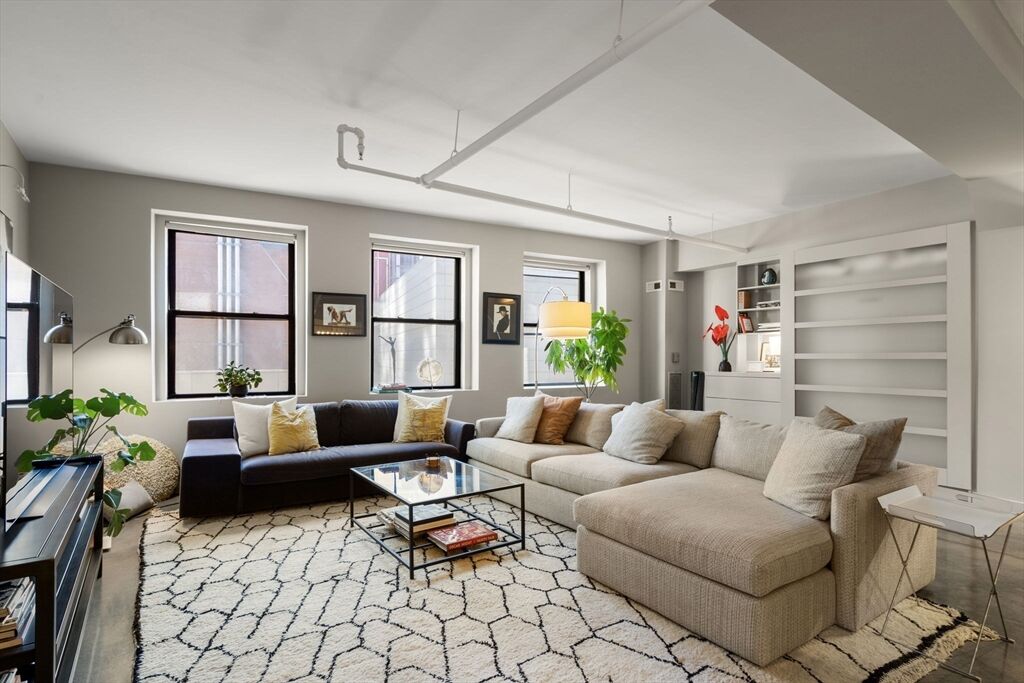 Property Photo:  453 Washington St 5A  MA 02111 