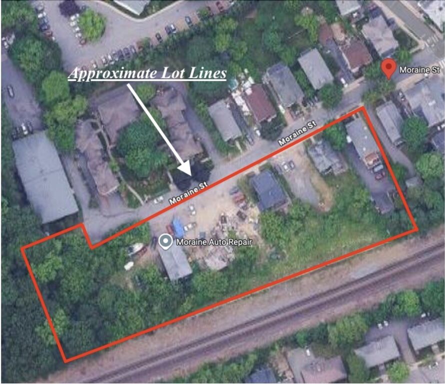 Property Photo:  50 Moraine  MA 02478 