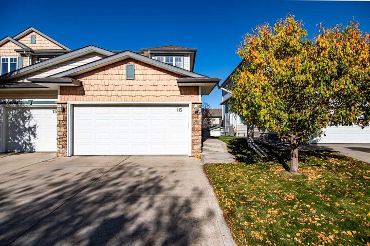 73 Addington Drive 16  Red Deer AB T4R 2Z6 photo